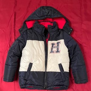 Tommy Hilfiger Puffy lined jacket with a detachable hood